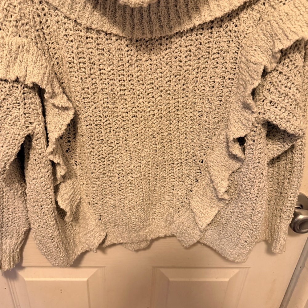 Express Sweater with Ruffles - Picture 3 of 7